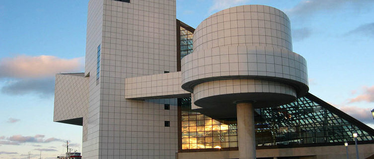 Rock and Roll Hall of Fame, Cleveland