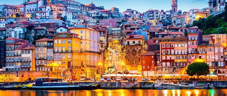Porto comes to life during the Festa de São João 