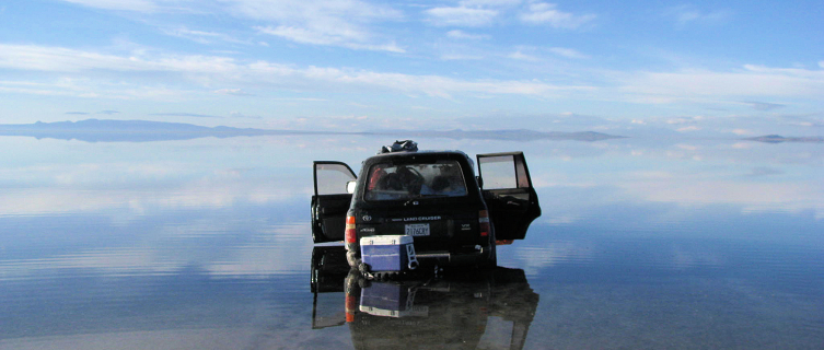 The roof rack was taken off to prevent the jeep from sinking