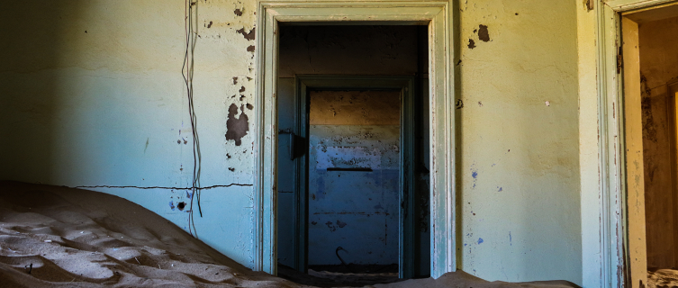 The sands of time are swallowing up Lüderitz and Kolmanskop