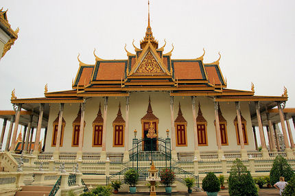 Marvel at the historic palaces in the heart of the city